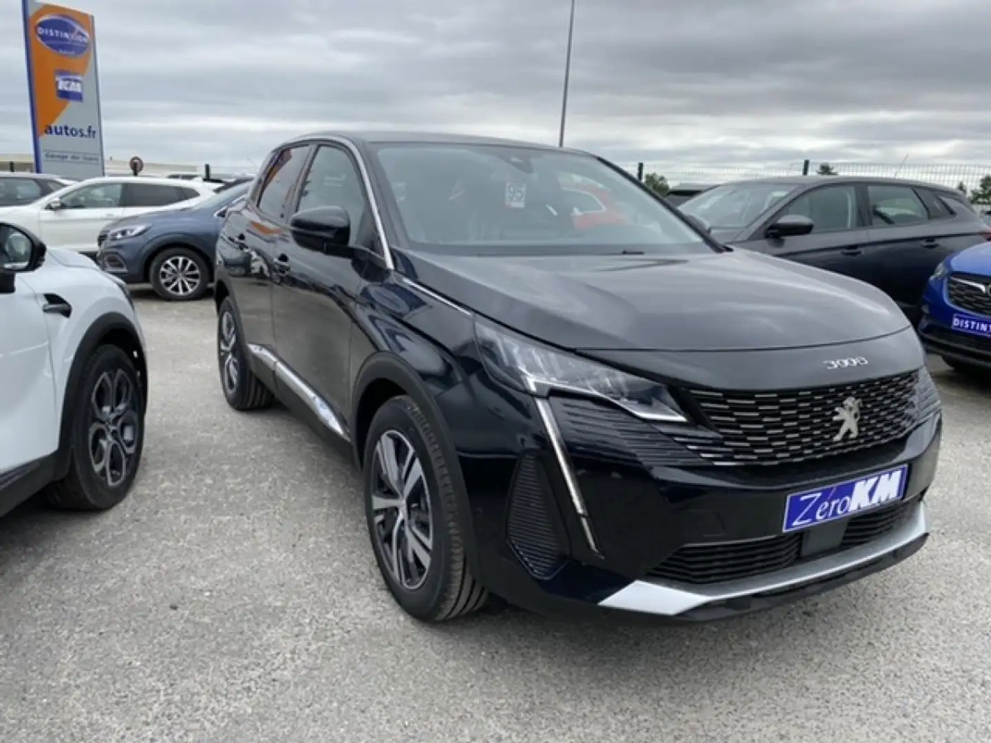 Peugeot 3008 1.5 BlueHDi S\u0026S - 130 - BV EAT8 Allure Noir - 2