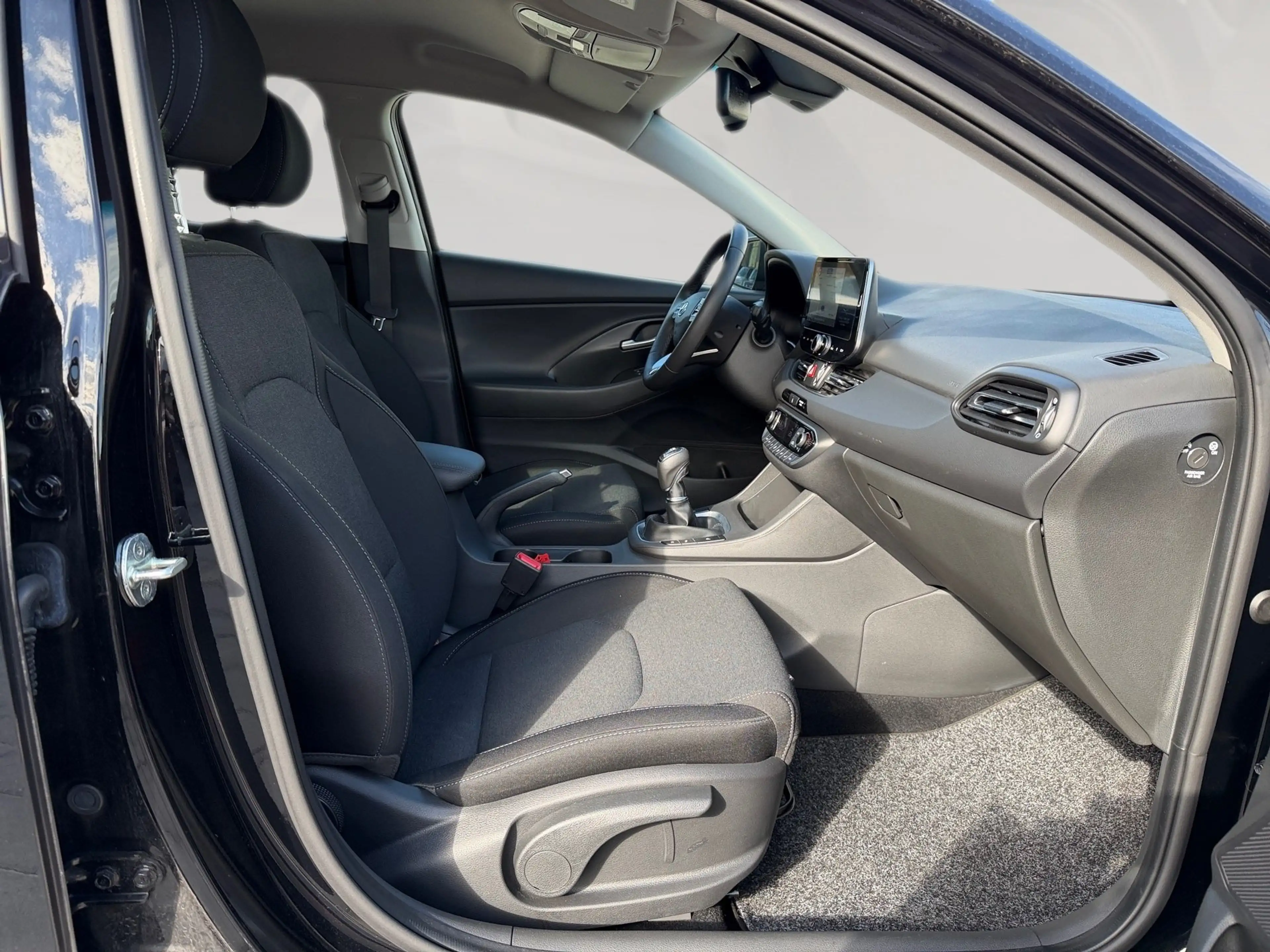 Hyundai i30 FL 5-Türer  1.0L  6-MT Edition +  SHZ LHZ — photo 14