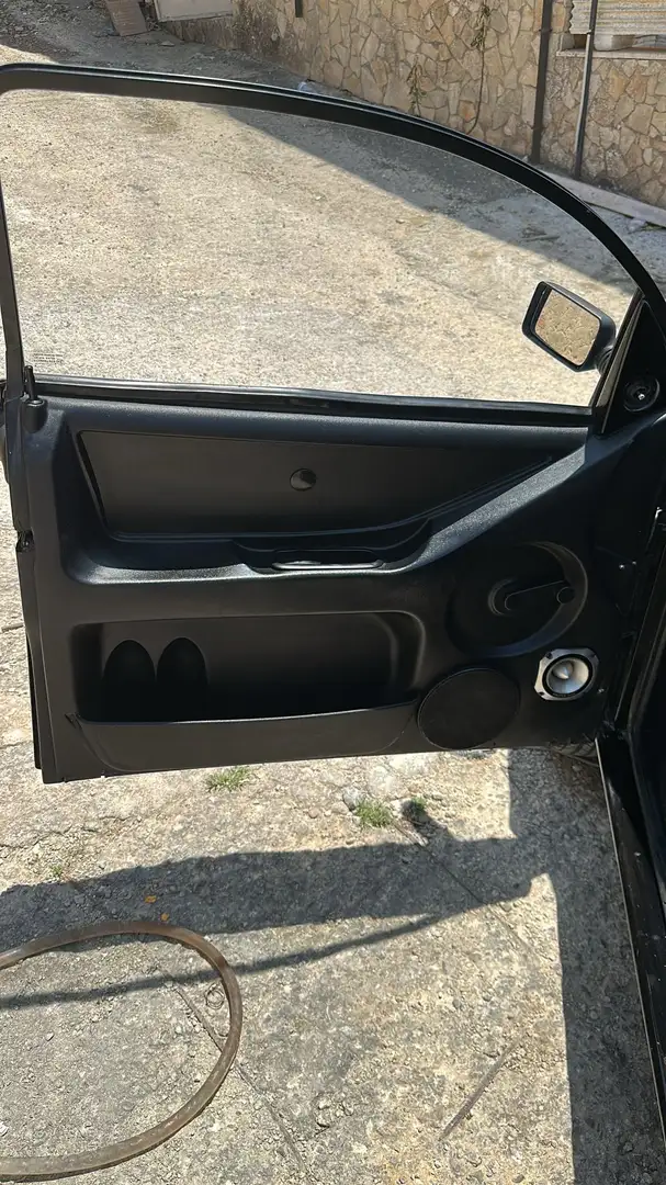 Aixam City auto trattata in maniera maniacale - 2