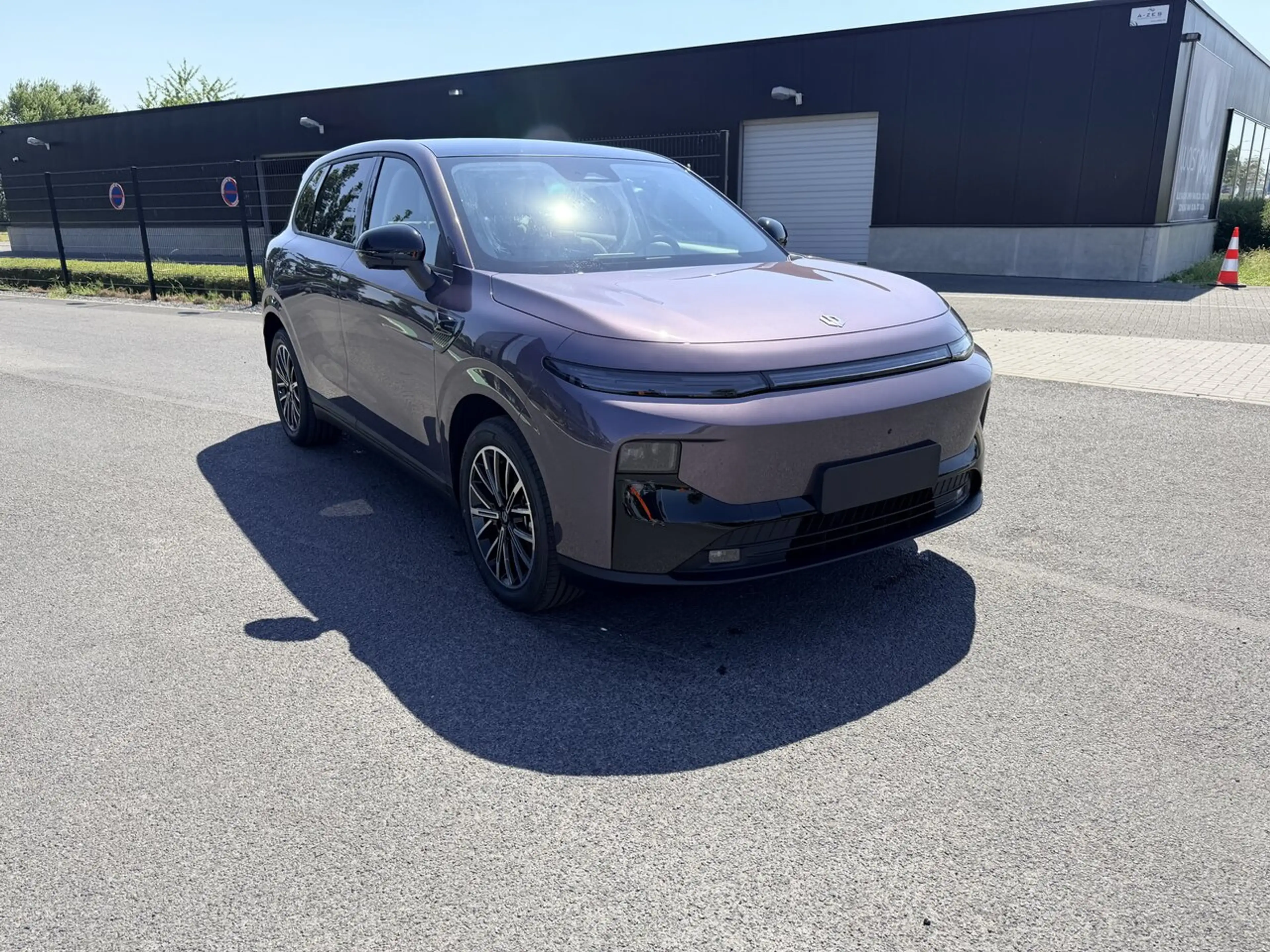 Leapmotor B10 DESIGN PRO MAX *NIEUW* — photo 8