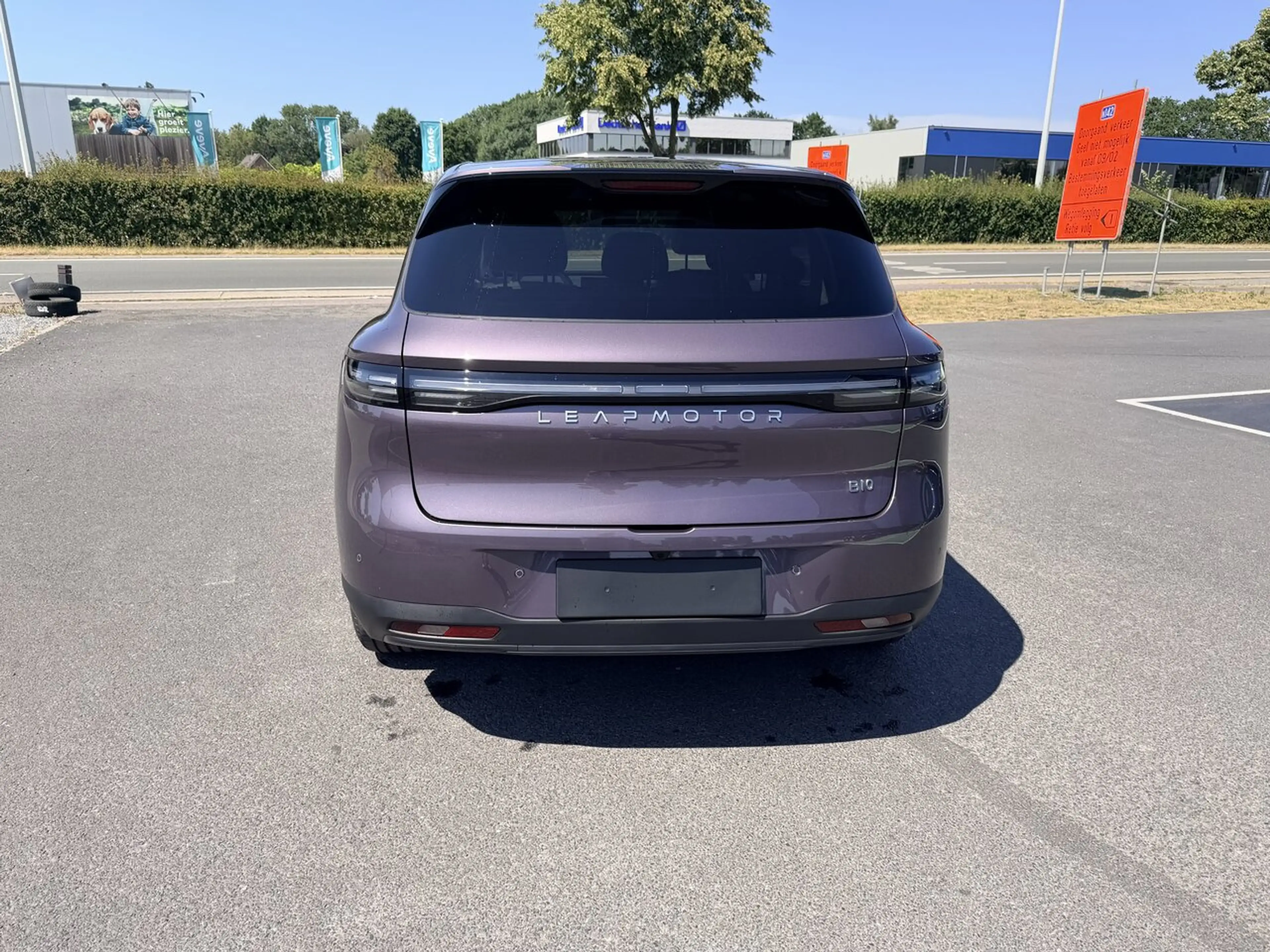 Leapmotor B10 DESIGN PRO MAX *NIEUW* — photo 6