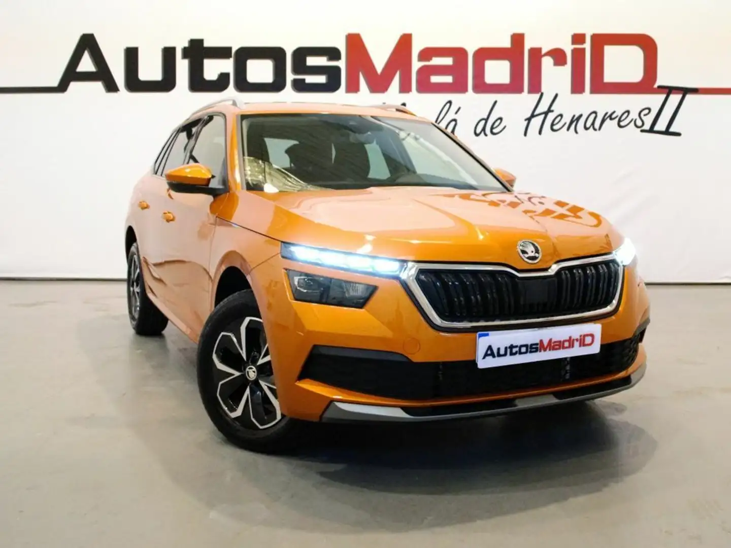 Skoda Kamiq 1.0 TSI 81kW (110CV) AMBITION Orange - 1