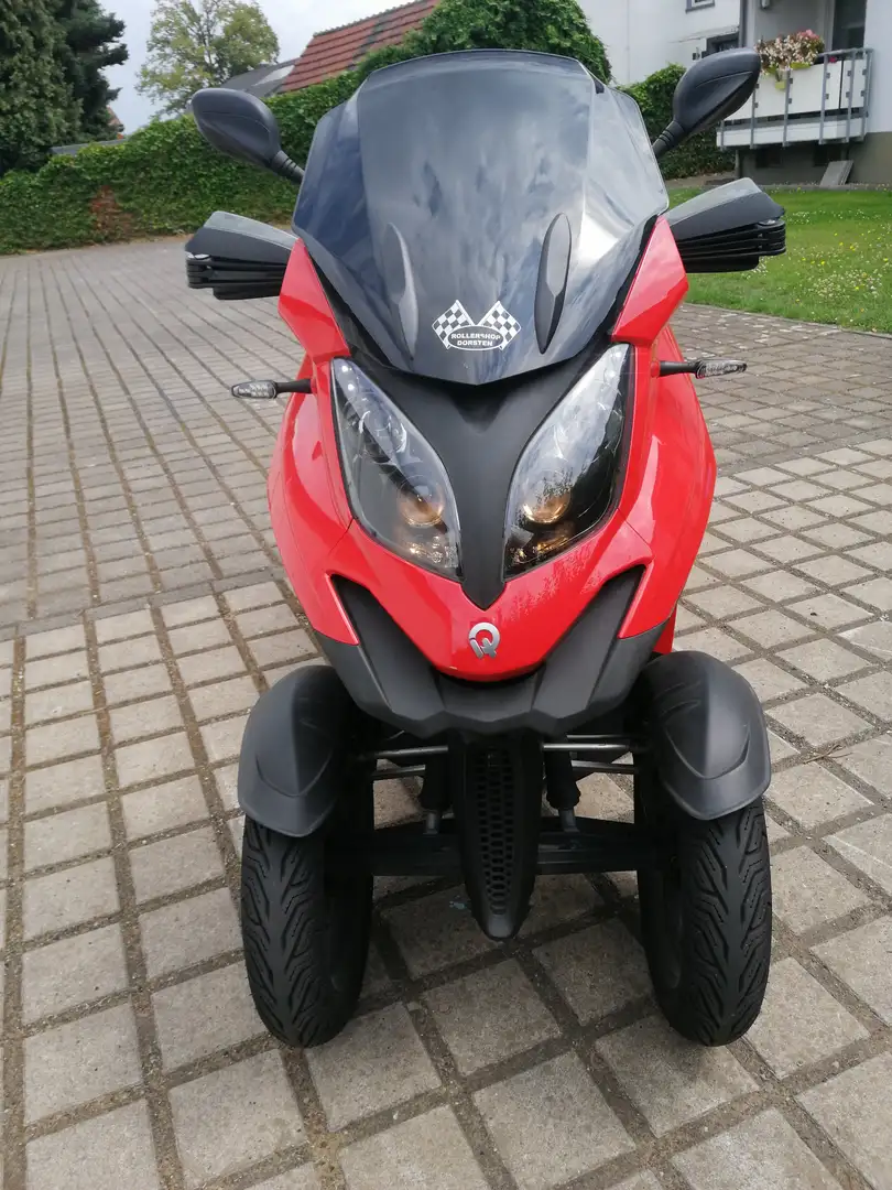Quadro QV3 Roşu - 2