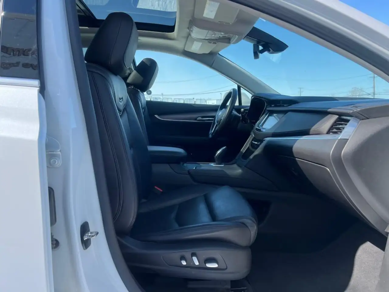 Cadillac XT5 снимка Cadillac XT5