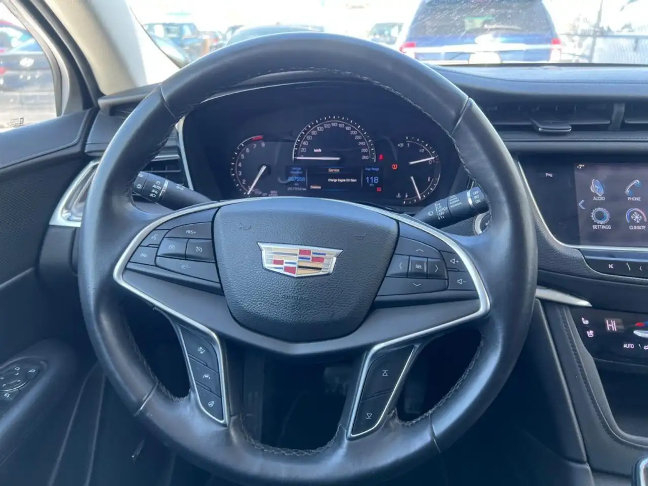 Cadillac XT5 снимка Cadillac XT5