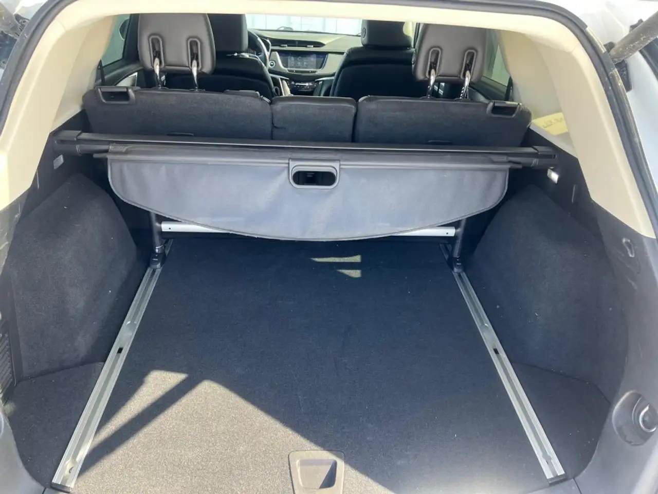 Cadillac XT5 снимка Cadillac XT5