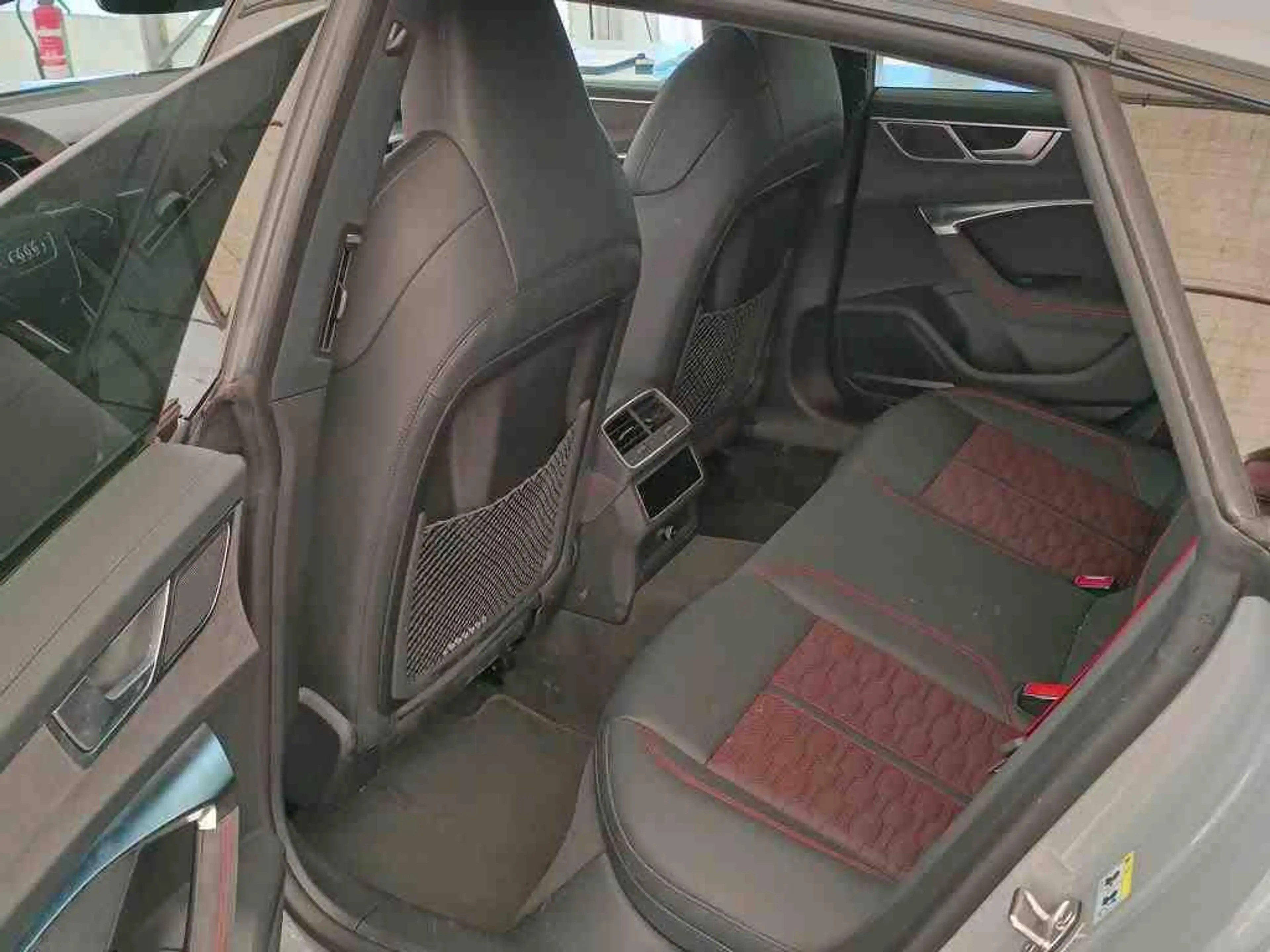 Audi RS7 PERFORMANCE LASER/ACC/HuD/PANO/RS-AGA/360° — photo 12
