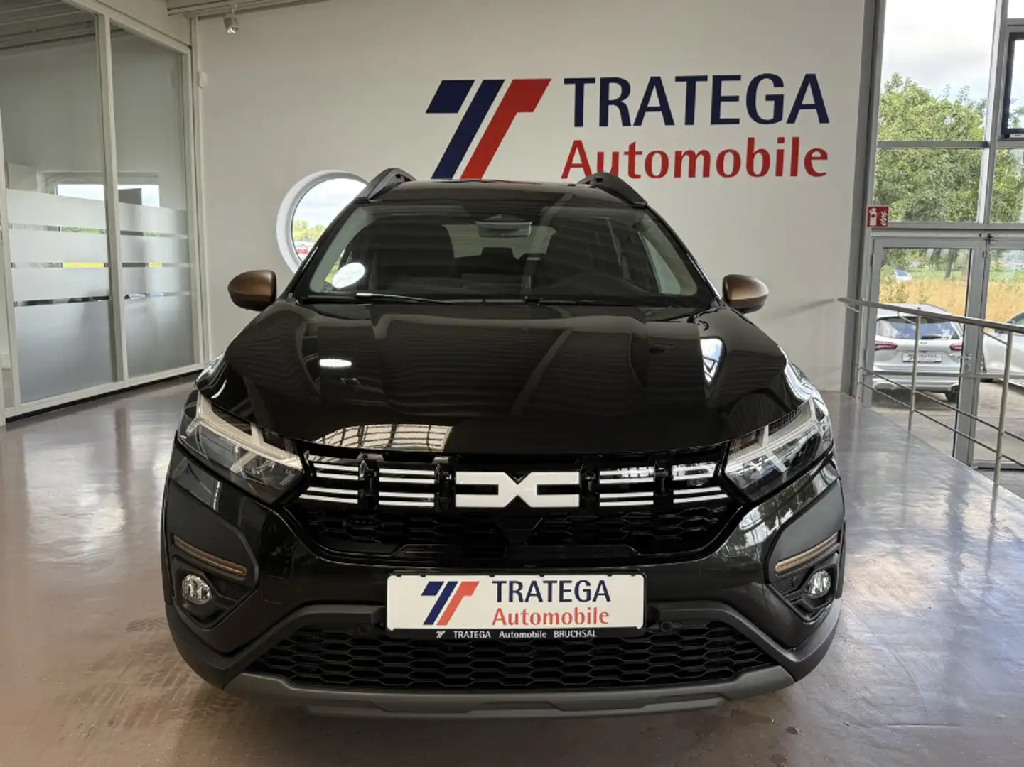 Dacia Jogger TCe110 Extreme+SH Kamera LED TW GJR NAV Noir - 2