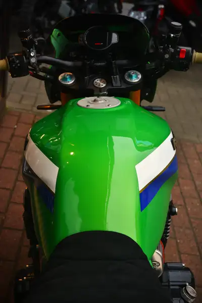 Kawasaki ZRX 1100 - foto 7