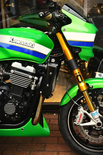 Kawasaki ZRX 1100 - foto 4