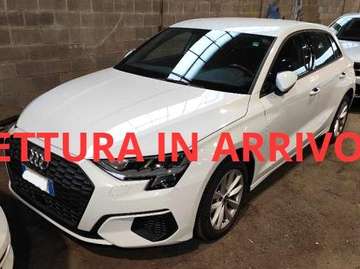 A3 IV 2020 Sportback Sportback 30 1.5 g-tron Business s-tronic