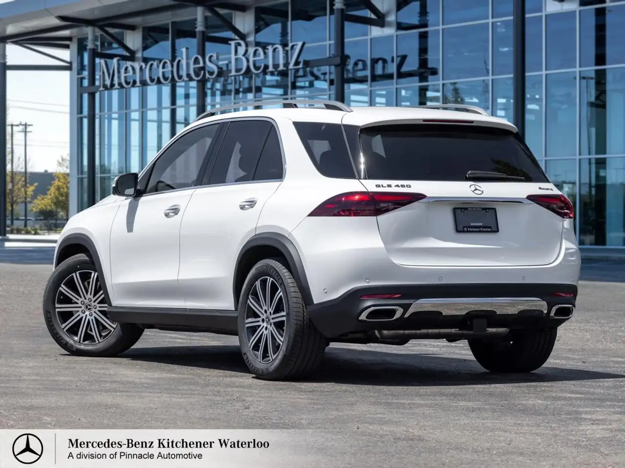 Mercedes-Benz GLE снимка Mercedes-Benz GLE