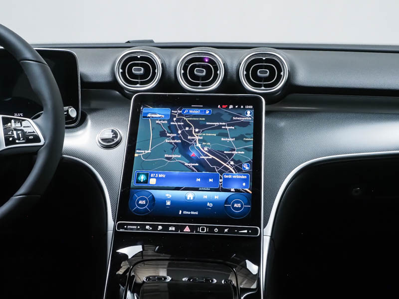 Mercedes-Benz C 300 e T-Modell mit EQ Hybrid Technologie MBUX — photo 10