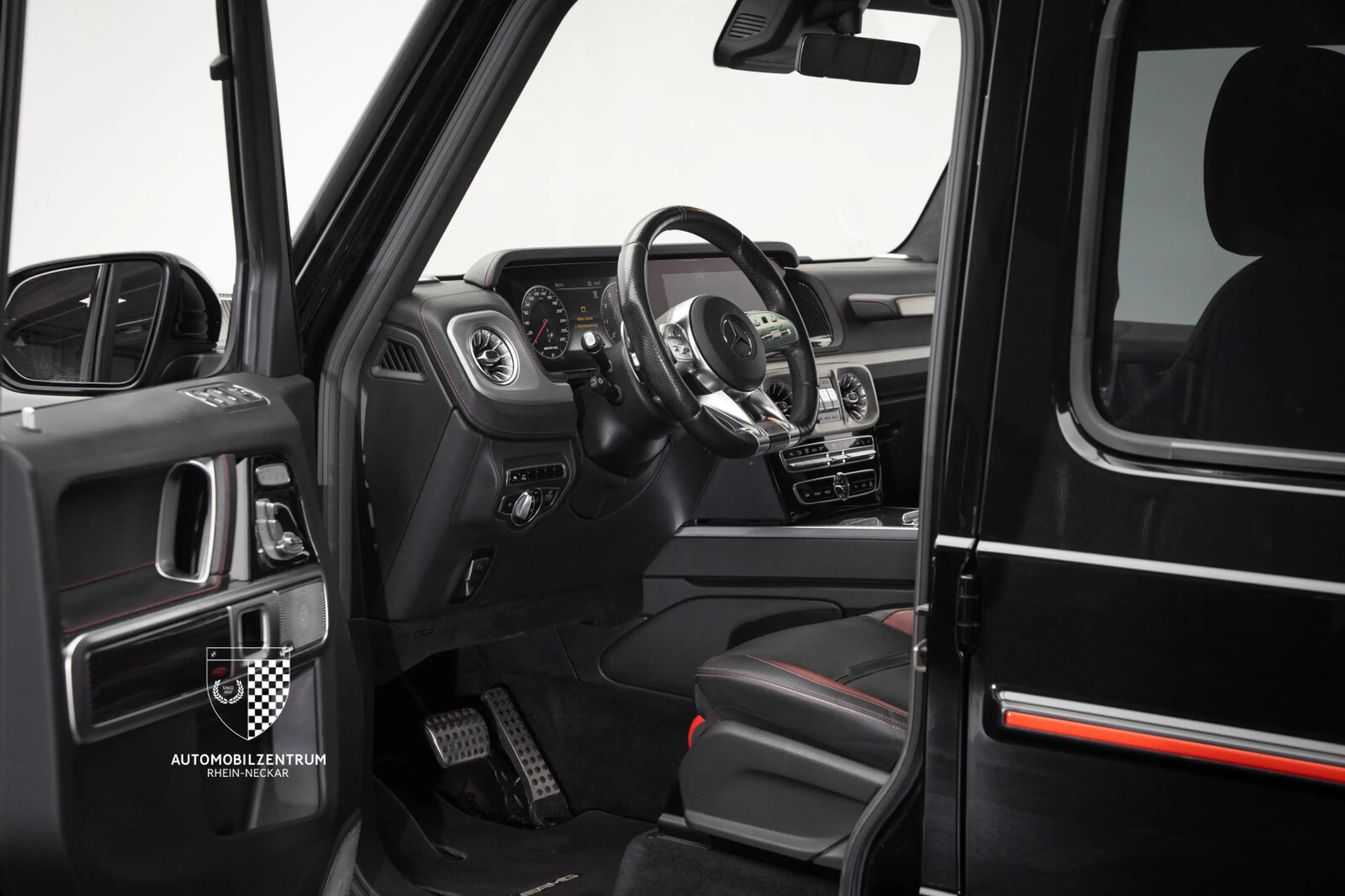 Mercedes-Benz G 63 AMG G 63 AMG BRABUS 700 Manufaktur/Burmester/Carbon — photo 15