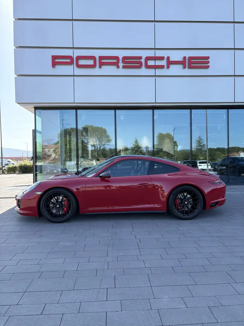 Porsche 911 Carrera 4 GTS PDK Porsche Approved Червоний - 1