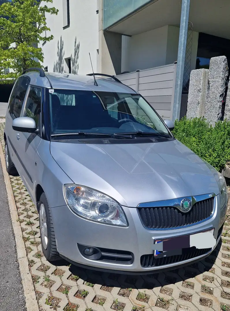 Skoda Roomster Roomster Ambiente 1,2 TSI Ambiente Silber - 1
