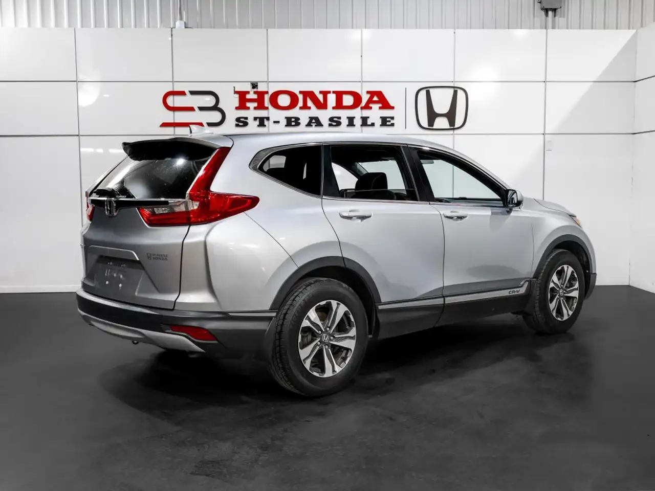 Honda CR-V photo Honda CR-V