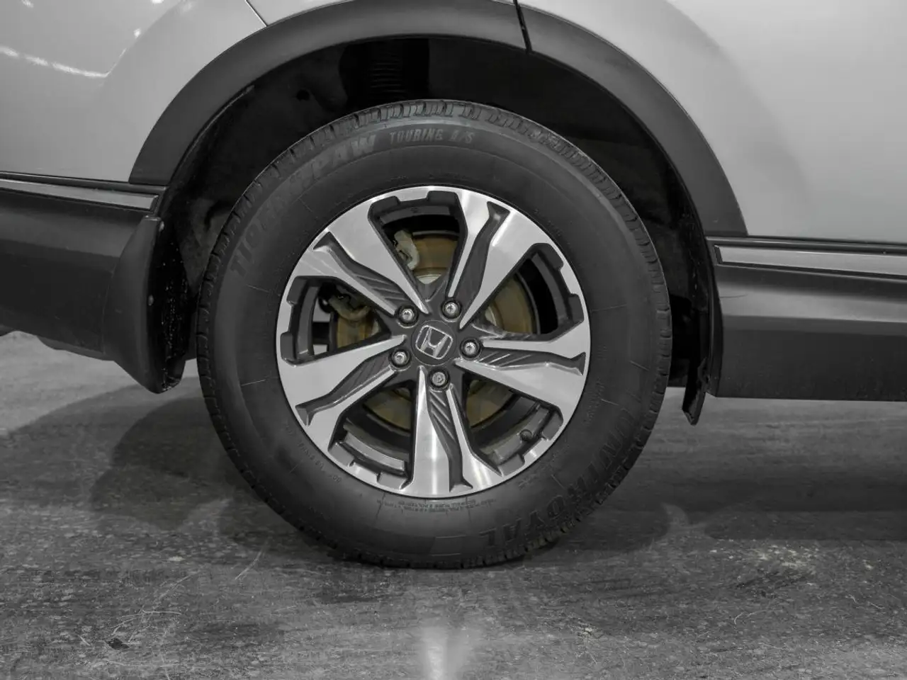 Honda CR-V photo Honda CR-V