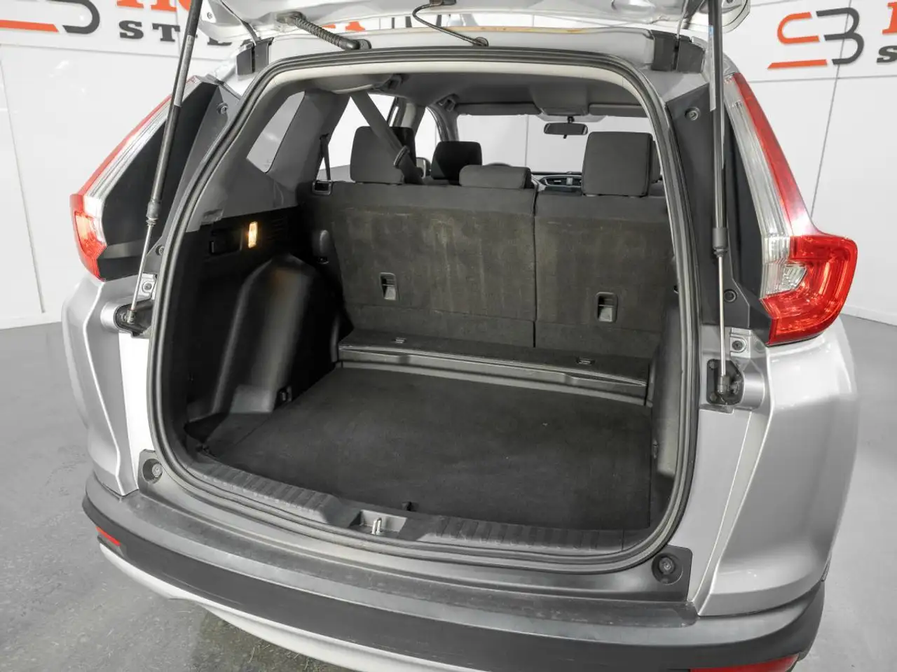 Honda CR-V photo Honda CR-V