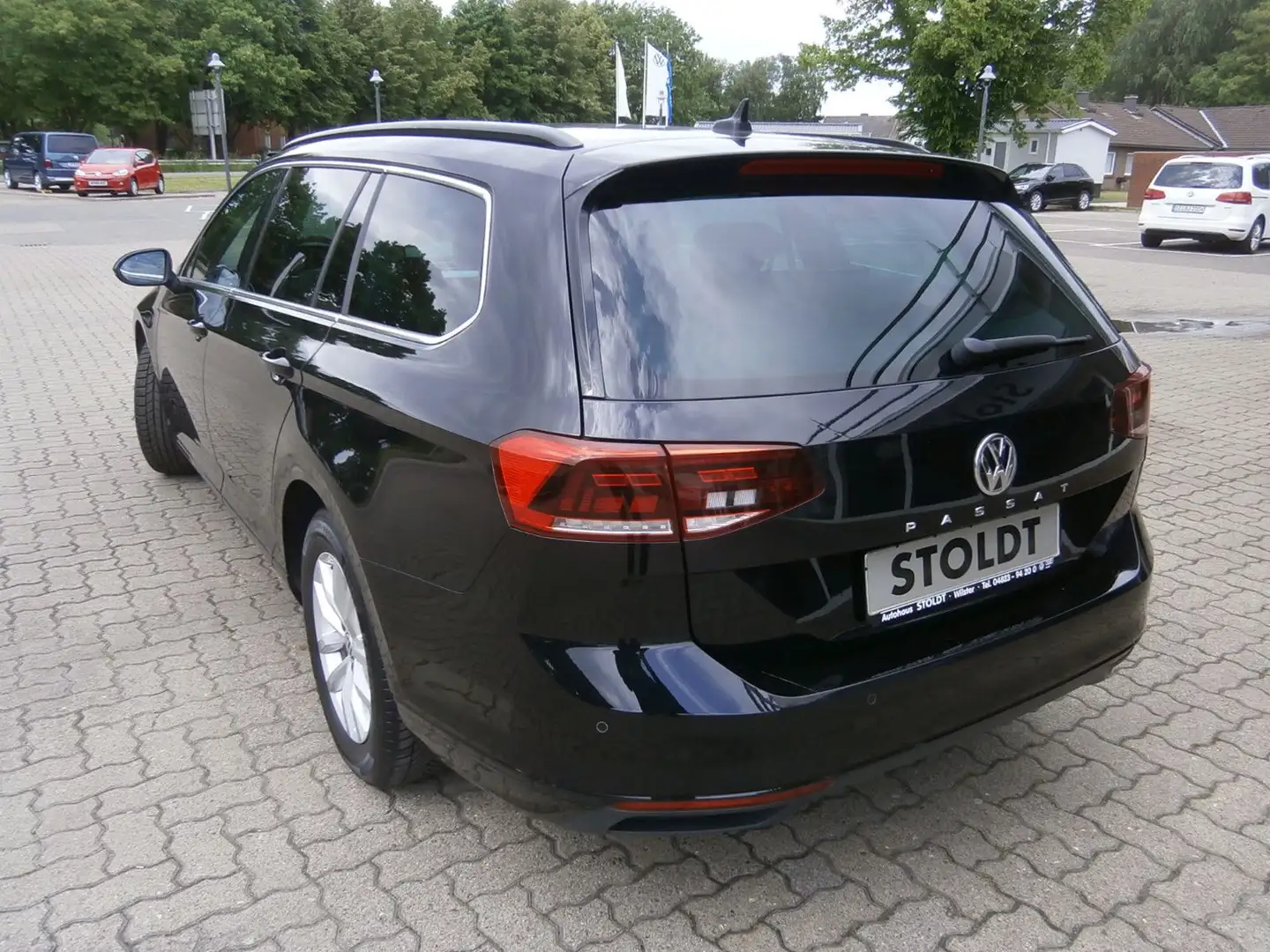 Volkswagen Passat Variant Business 2.0 TDI, DSG Noir - 2