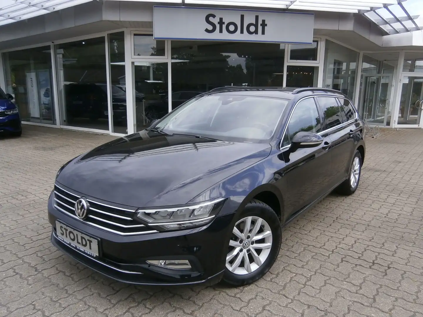 Volkswagen Passat Variant Business 2.0 TDI, DSG Noir - 1