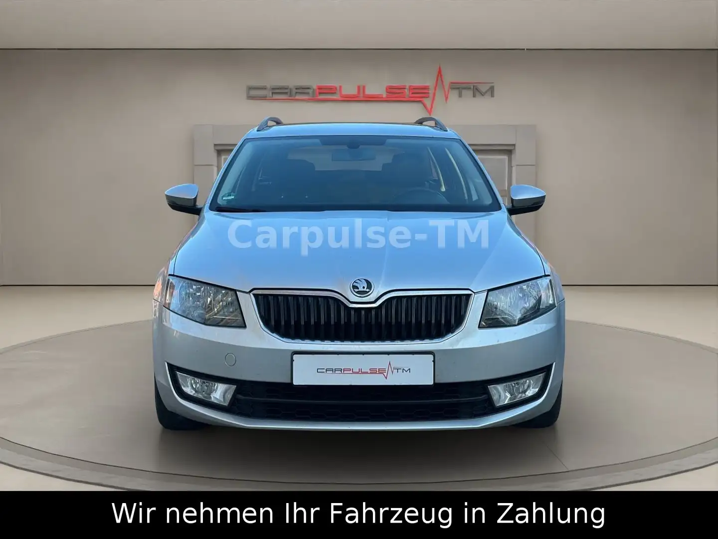 Skoda Octavia Combi Ambition 1,6 TDI-AHK-Green TEC Silber - 2