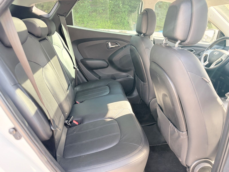 Hyundai iX35 Style AWD*Pano+Automatik+Allrad+AHK* — photo 12