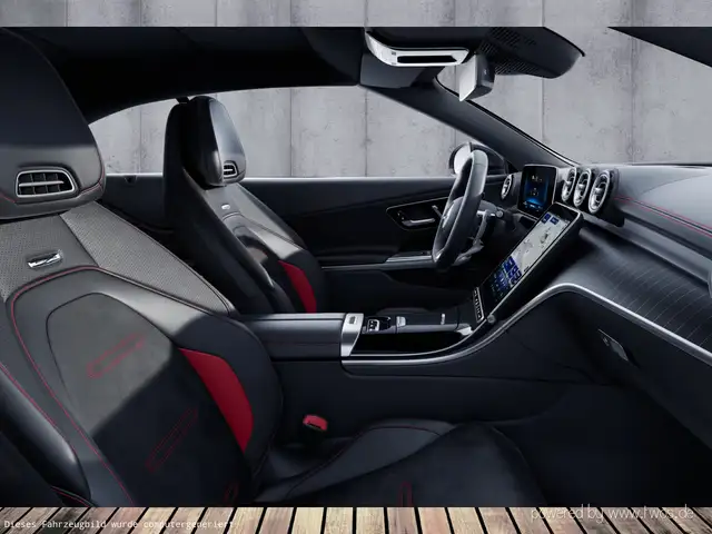 Mercedes-Benz Cle view 4