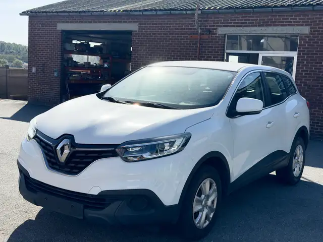 Renault Kadjar 1.2 TCe Life Broken Engine Only Export !