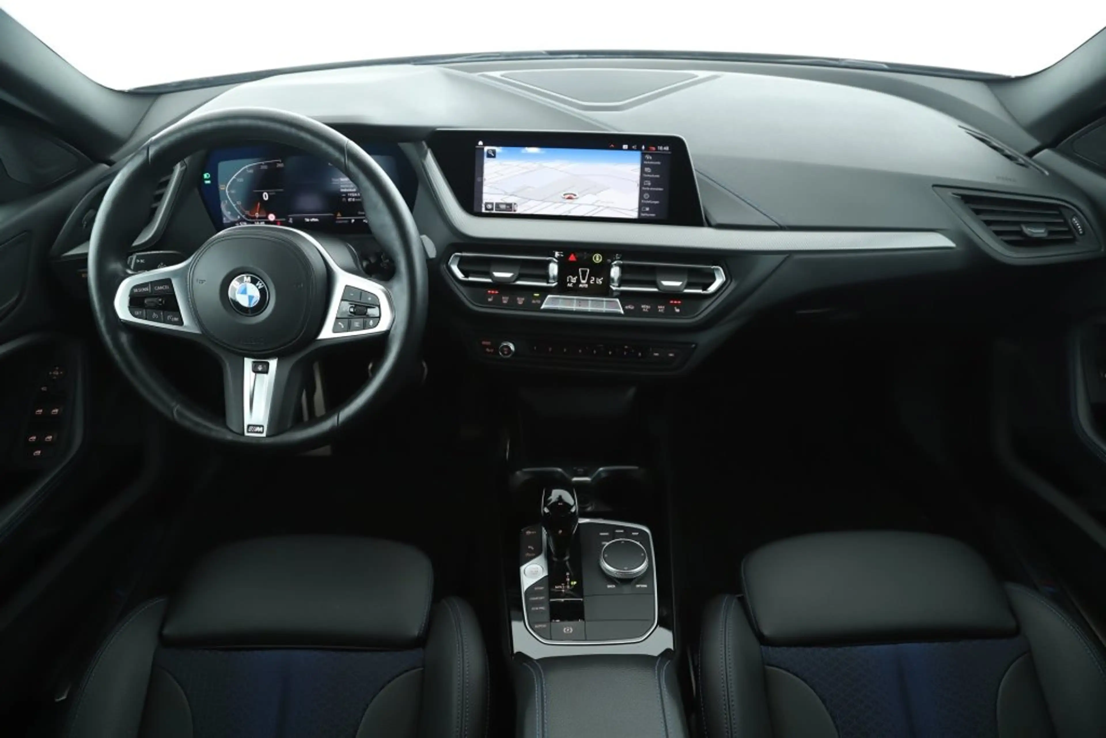 BMW 216 d Gran Coupe M-SPORT Autom NAVI LED 18ZOLL — photo 11