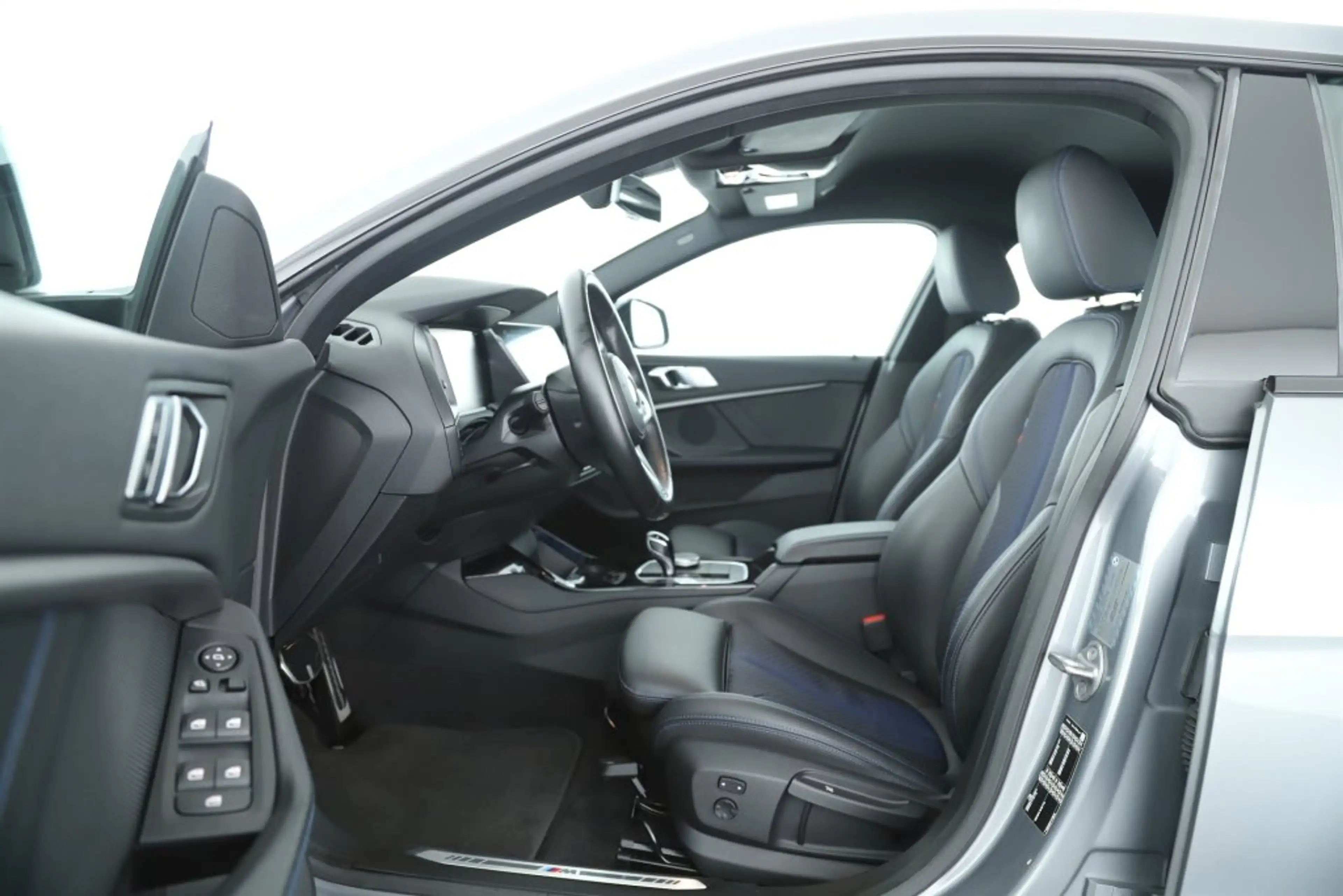 BMW 216 d Gran Coupe M-SPORT Autom NAVI LED 18ZOLL — photo 10