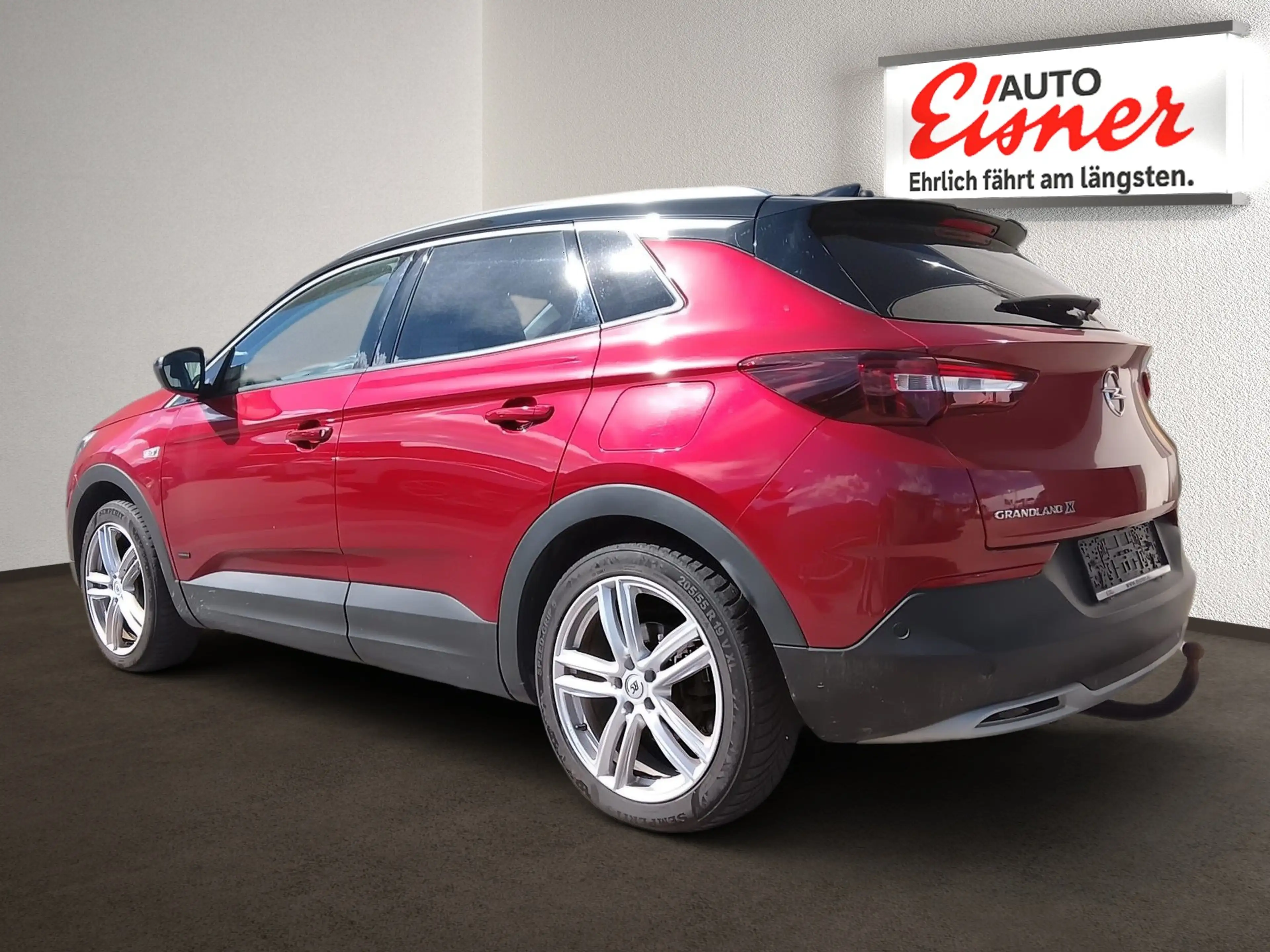 Opel Grandland X 1.6 Turbo Ultimate 2xKlima 360 AUT — photo 12
