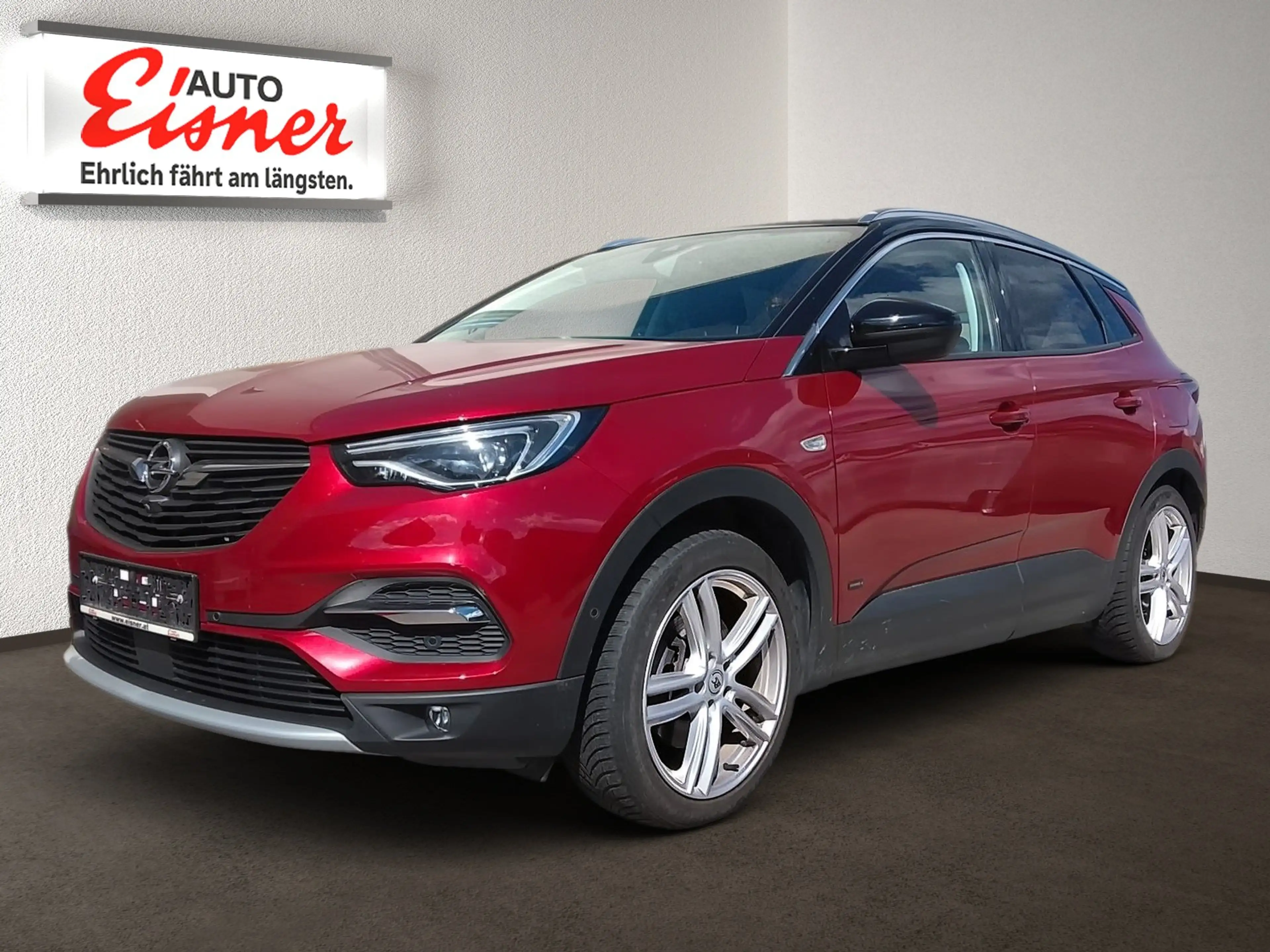 Opel Grandland X 1.6 Turbo Ultimate 2xKlima 360 AUT — photo 3