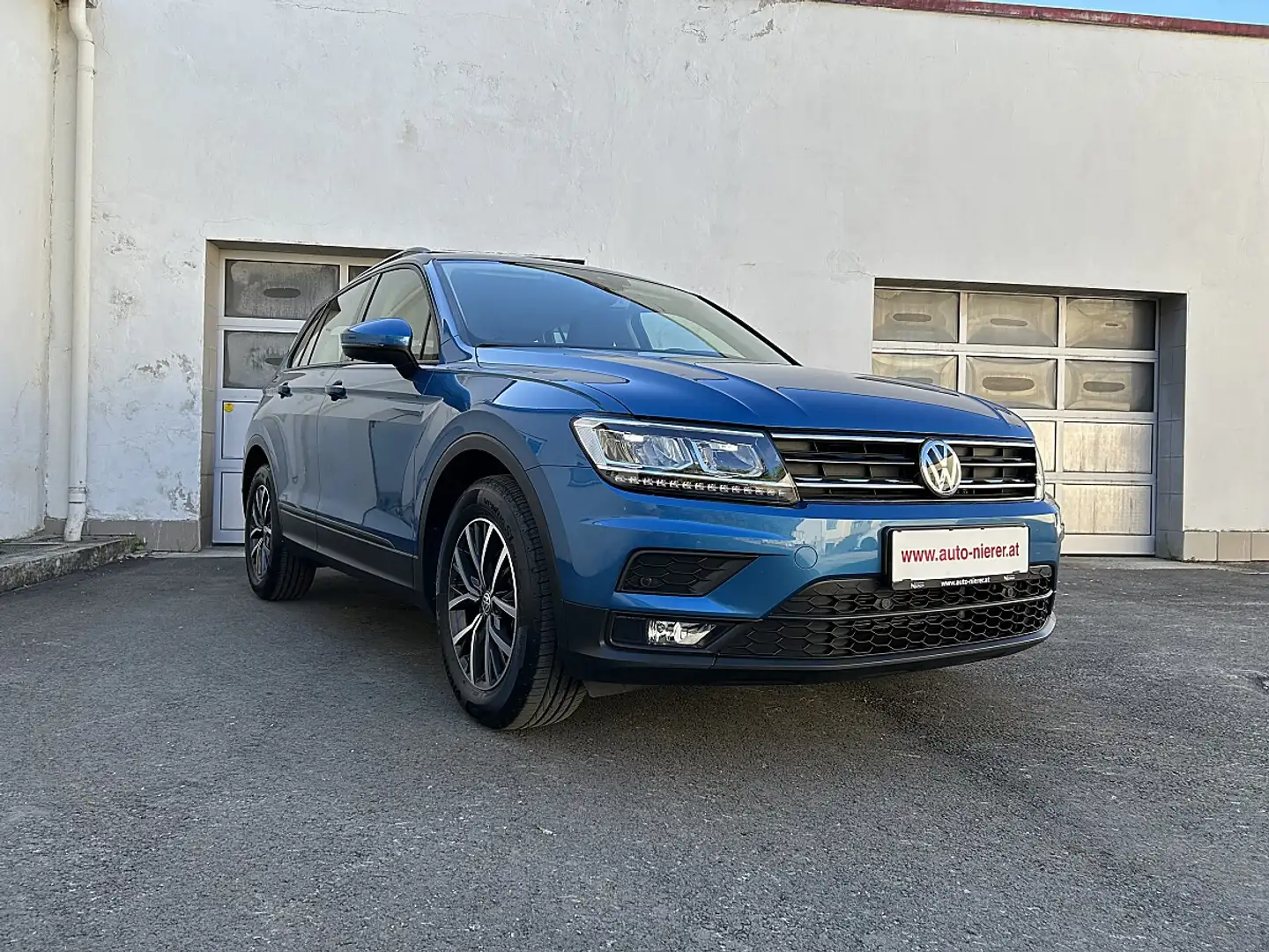 Volkswagen Tiguan 2,0 TDI SCR Austria Blau - 2