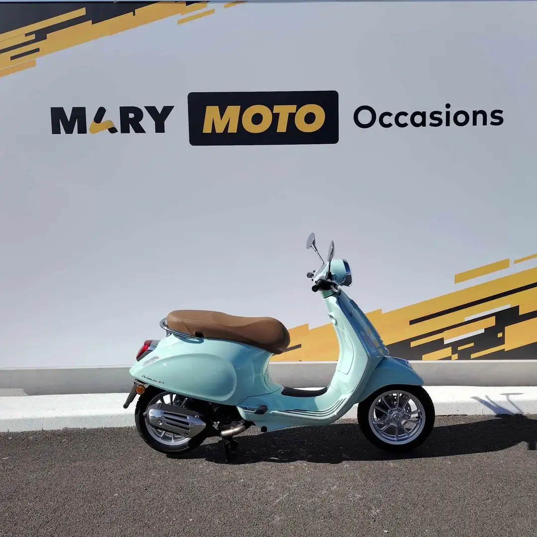 Vespa Primavera 50 Green - 1