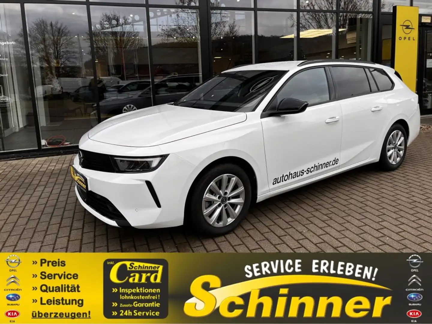 Opel Astra Sports Tourer 1.2 Turbo Edition Weiß - 1