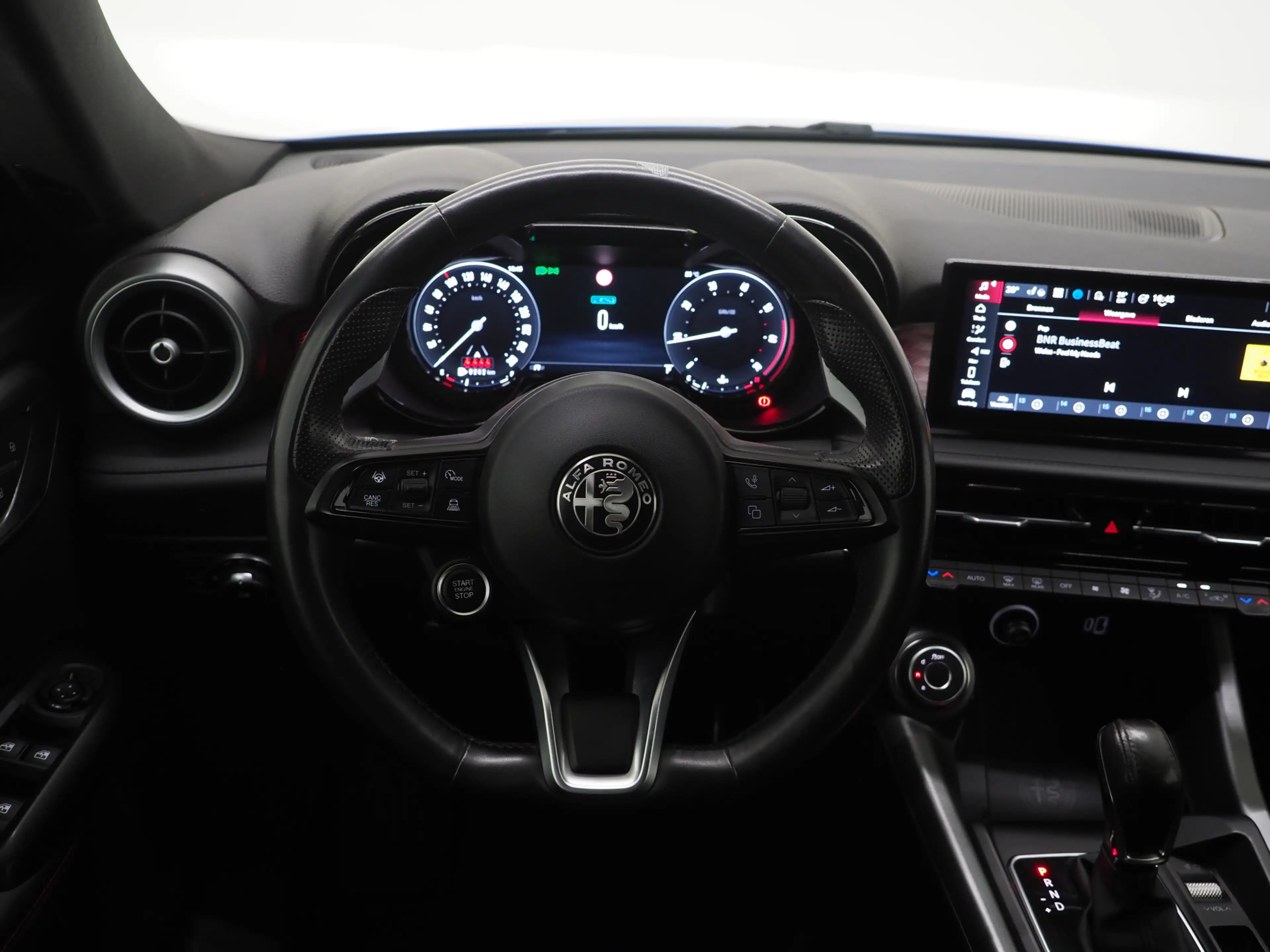 Alfa Romeo Tonale 1.5T Hybrid Edizione Speciale | Adaptive Cruise | — photo 43