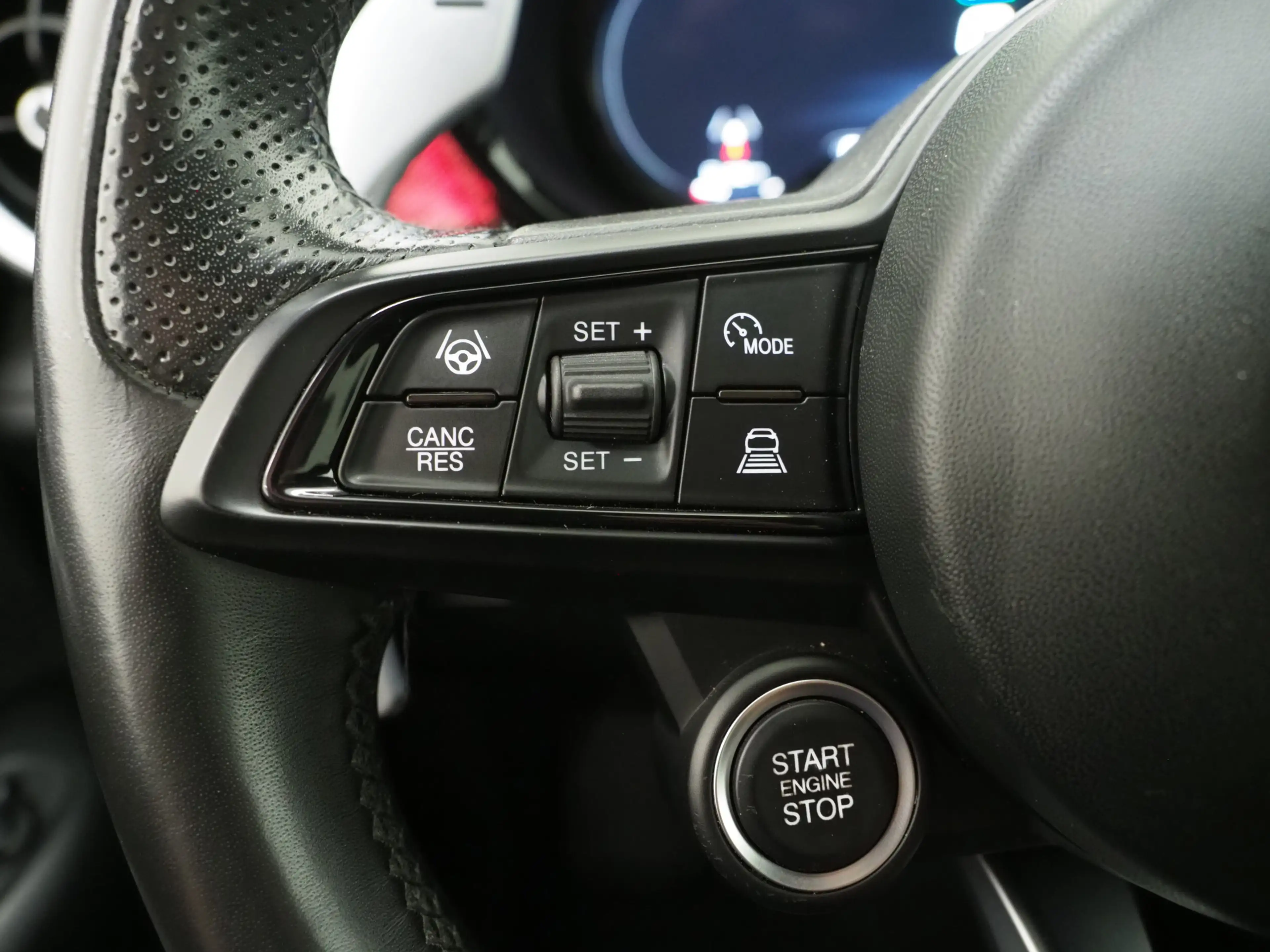 Alfa Romeo Tonale 1.5T Hybrid Edizione Speciale | Adaptive Cruise | — photo 27
