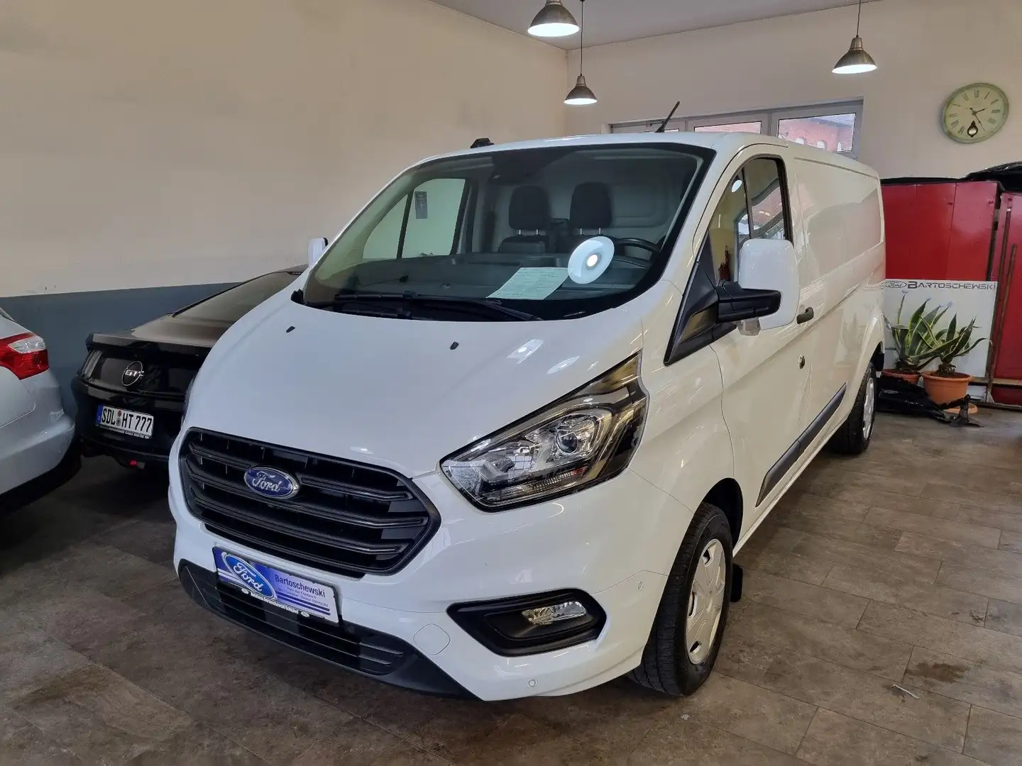 Ford Transit Custom Kasten 300 L2 Trend Wit - 2