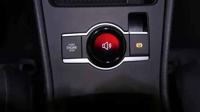 Volkswagen T-Roc view 12