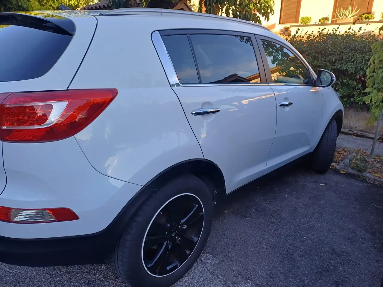 Kia Sportage 2.0 crdi Class Awd — photo 1 of 9