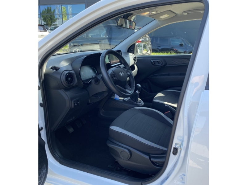 Hyundai i10 Select *Ganzjahresreifen *Navi *Rückfahrkamera — photo 10