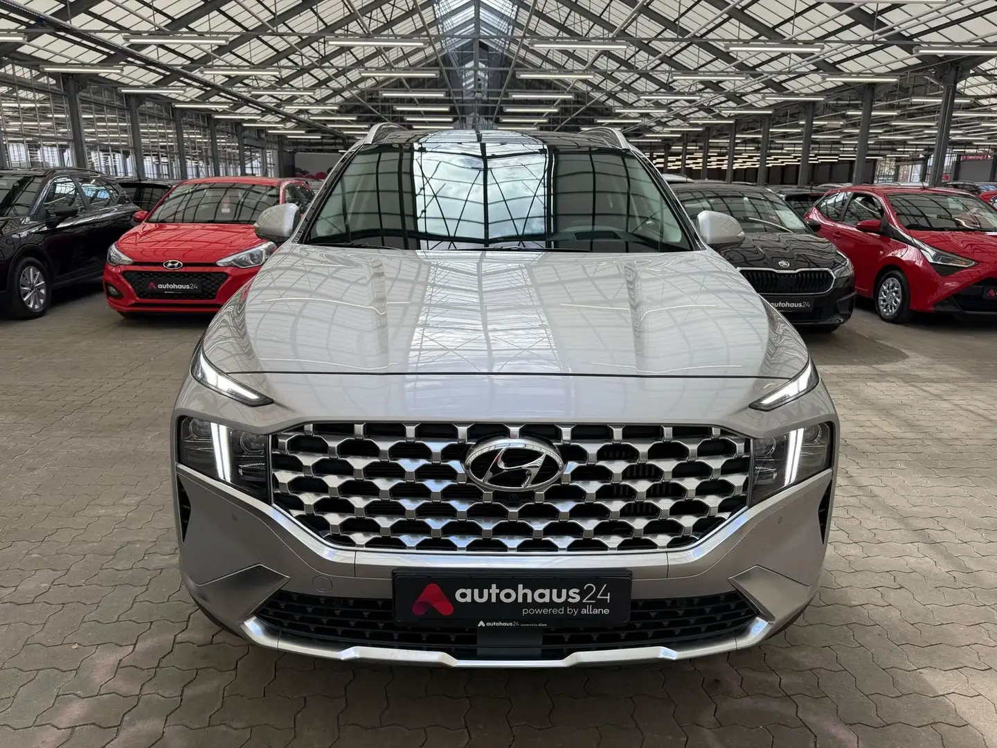 Hyundai SANTA FE 1.6 T-GDI  Prime Plug-In Hybrid 4WD Silber - 2