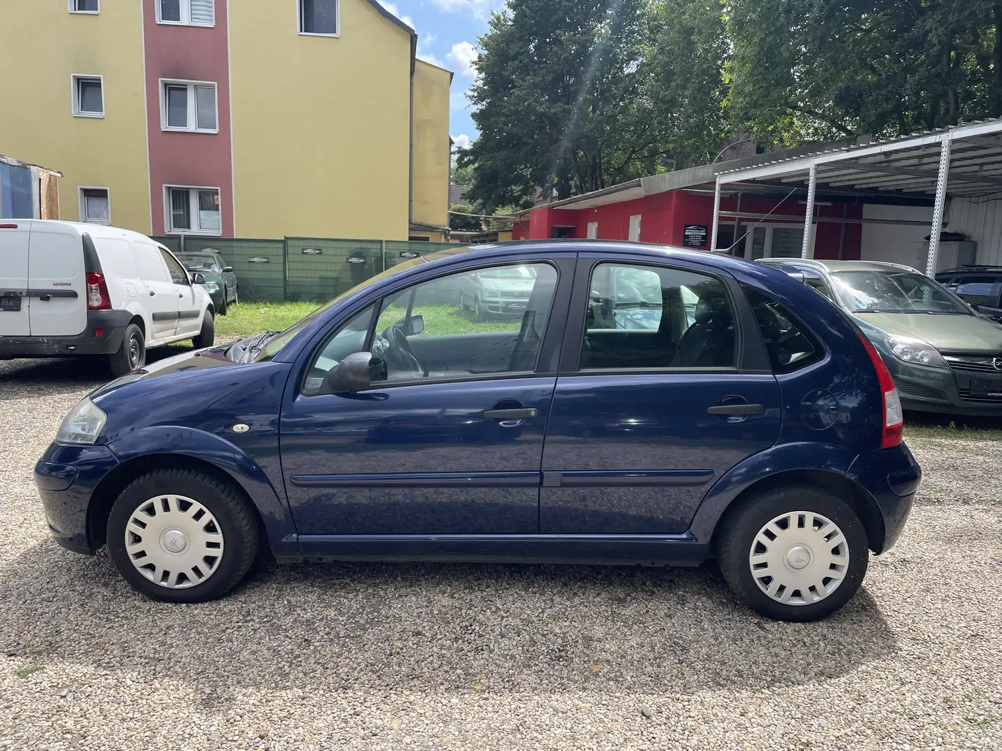Citroen C3 1.4 Style Blau - 2