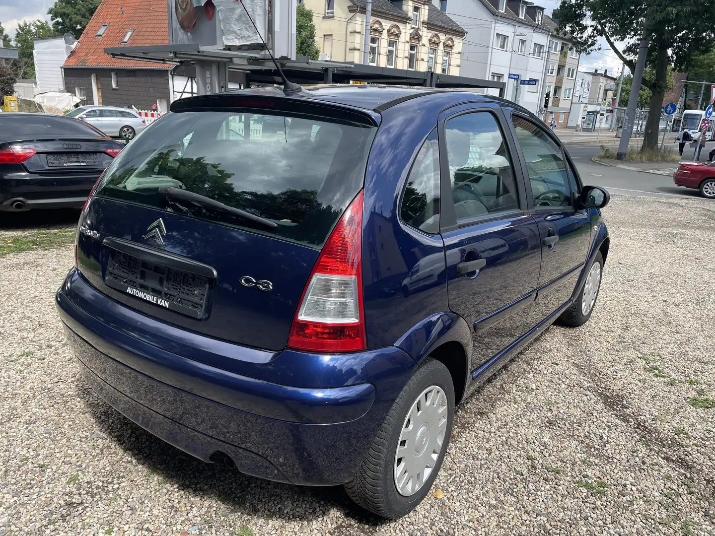 Citroen C3 1.4 Style Blau - 1