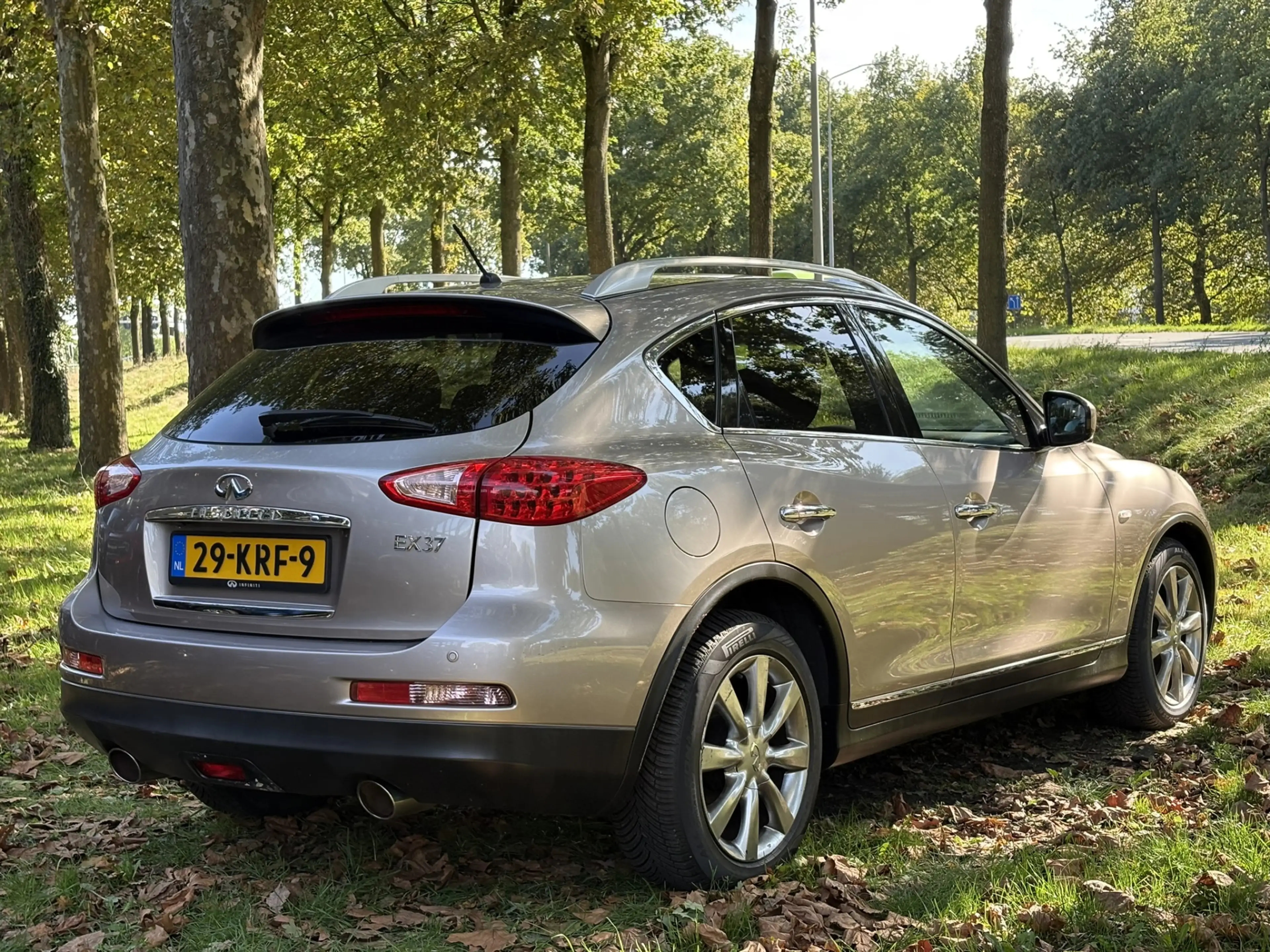 Infiniti FX EX37 360 camera, ACC, Navi, Bose, NL-AUTO — photo 6