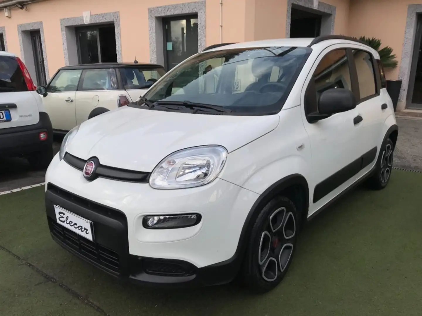 Fiat Panda 1.0 FireFly S&S Hybrid City Life Bianco - 1