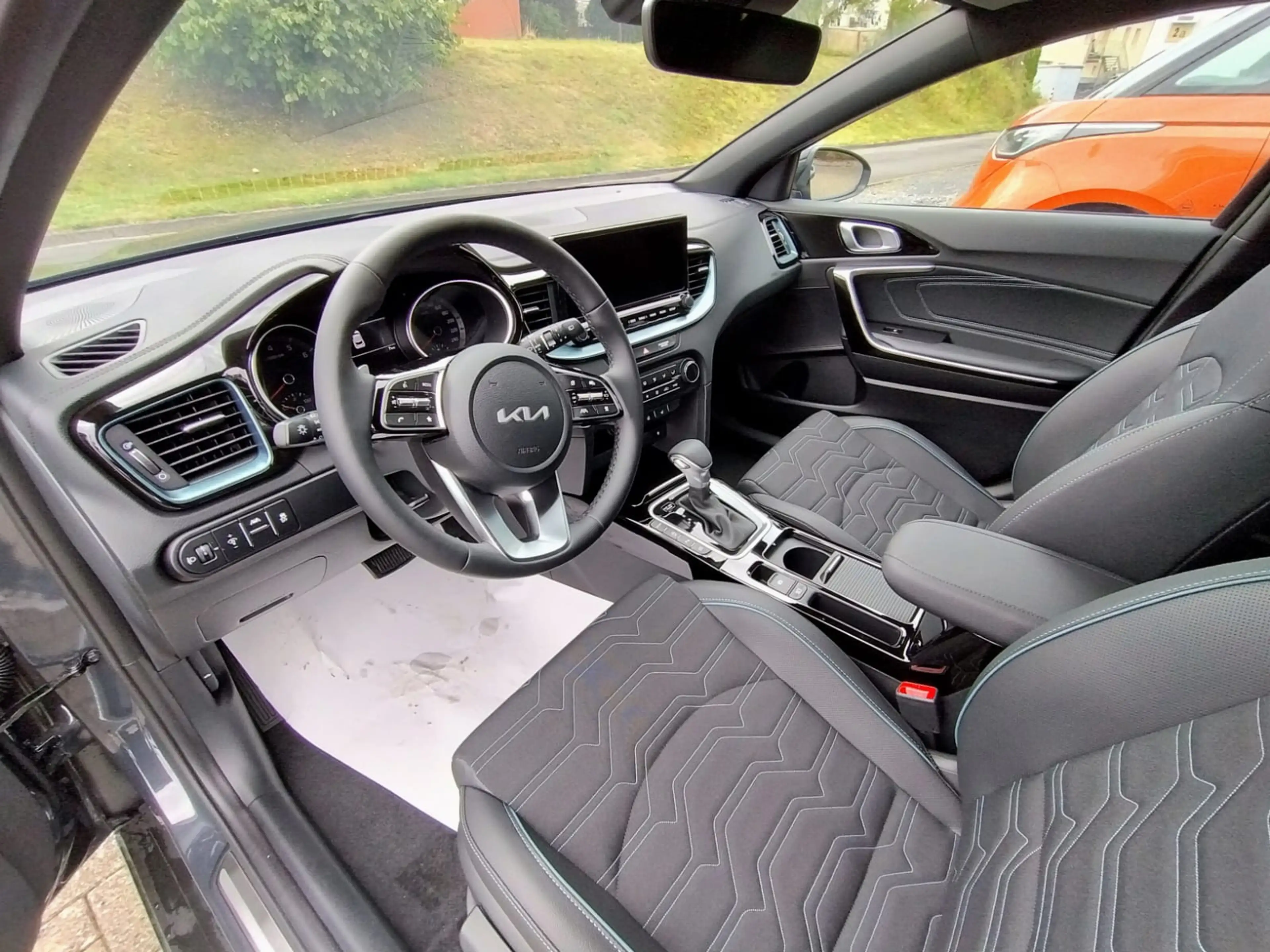 Kia XCeed 1,6 T-GDI DCT Steel Edition Navi/LED/Kam — photo 8