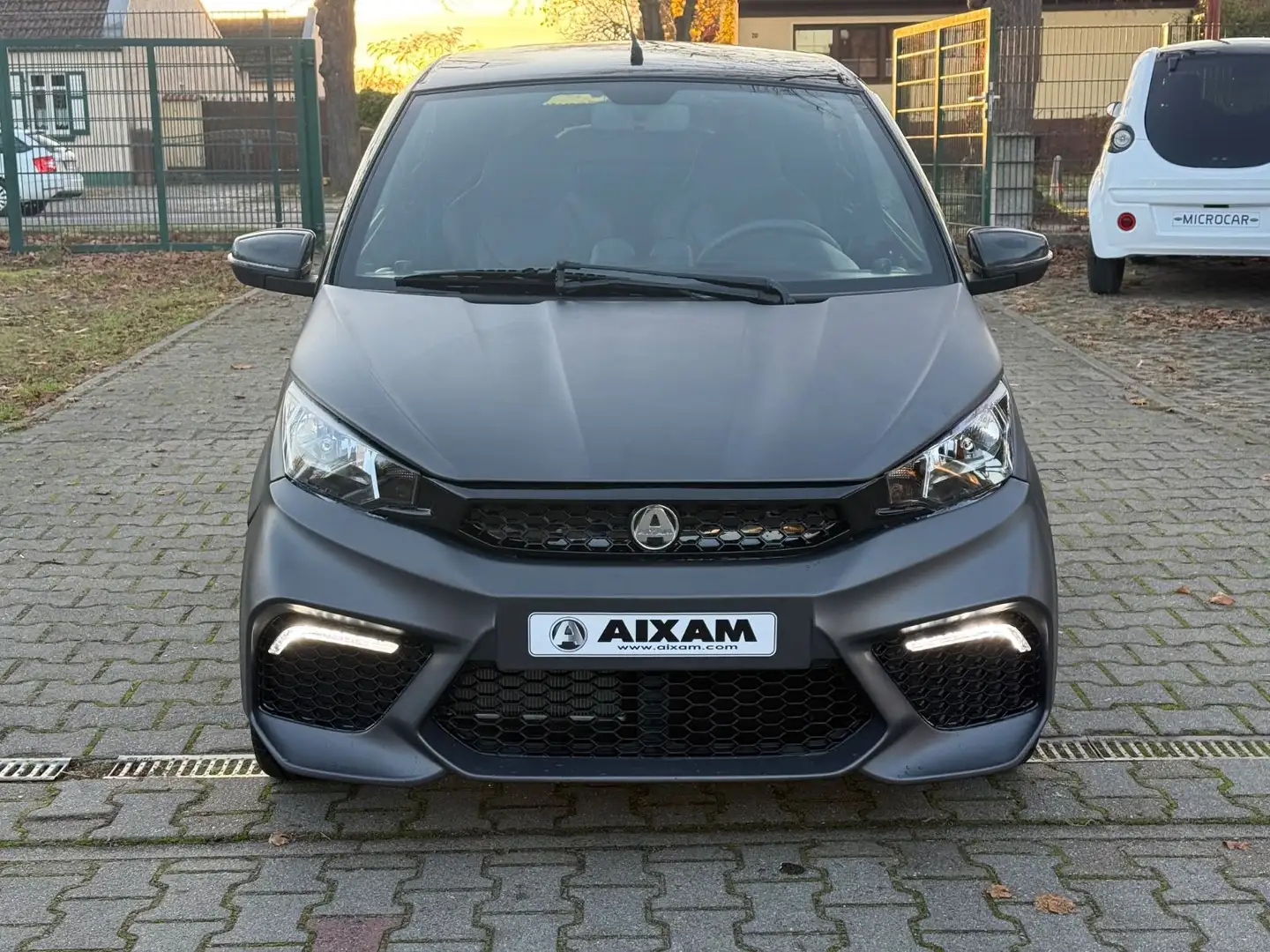 Aixam Coupé GTI ABS Mopedauto Diesel Automatik 45km/h Grau - 2
