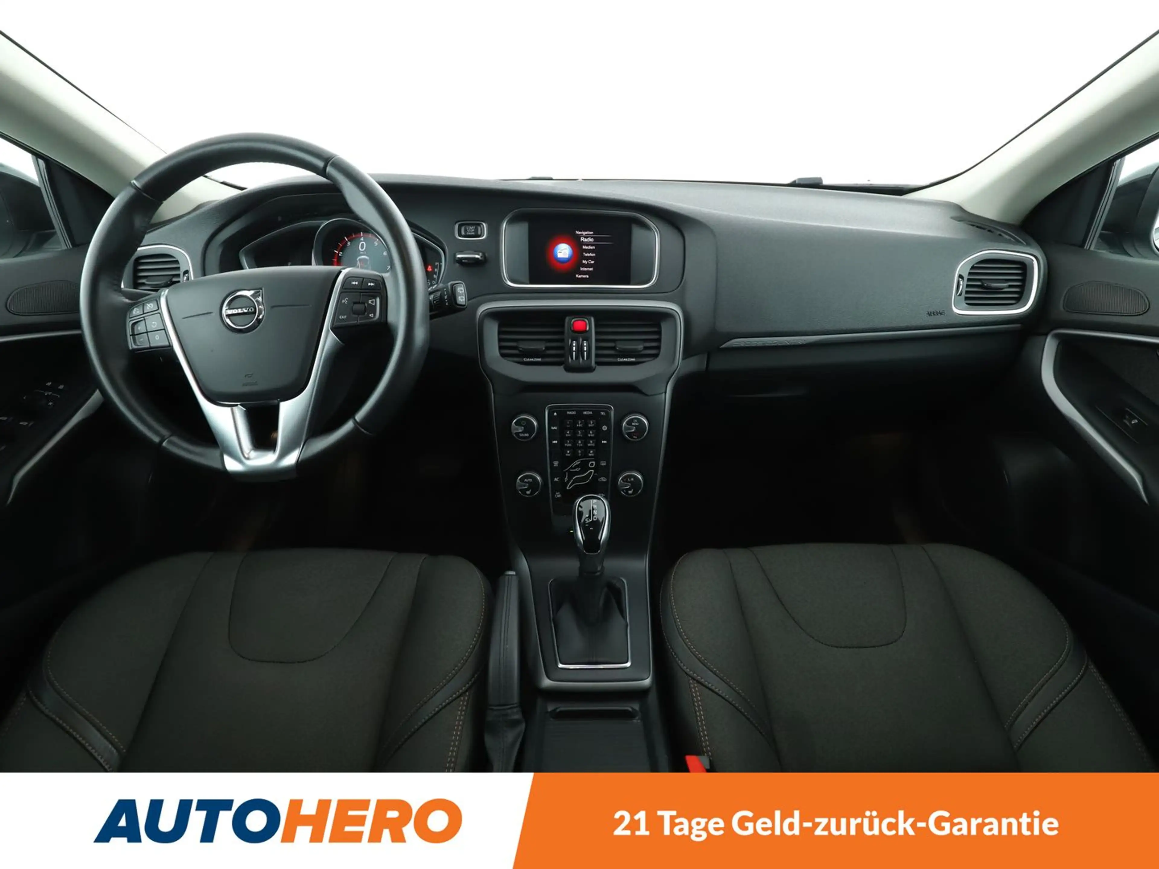 Volvo V40 Cross Country 1.5 Plus Aut*NAVI*TEMPO*PDC*SHZ*KLIMA*GARANTIE* — photo 12